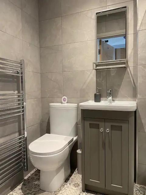 Stunning Sea View 2 Bedroom Flat In * Scarborough