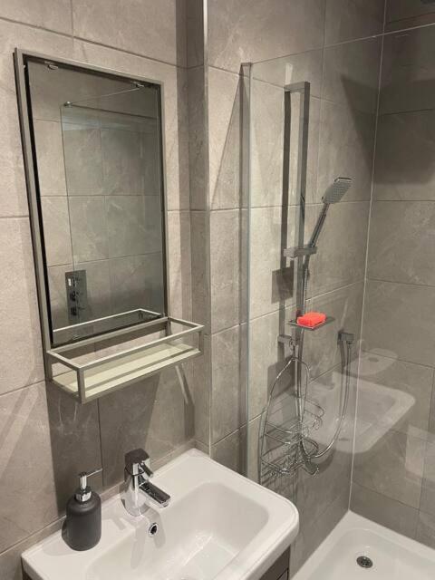 Stunning Sea View 2 Bedroom Flat In